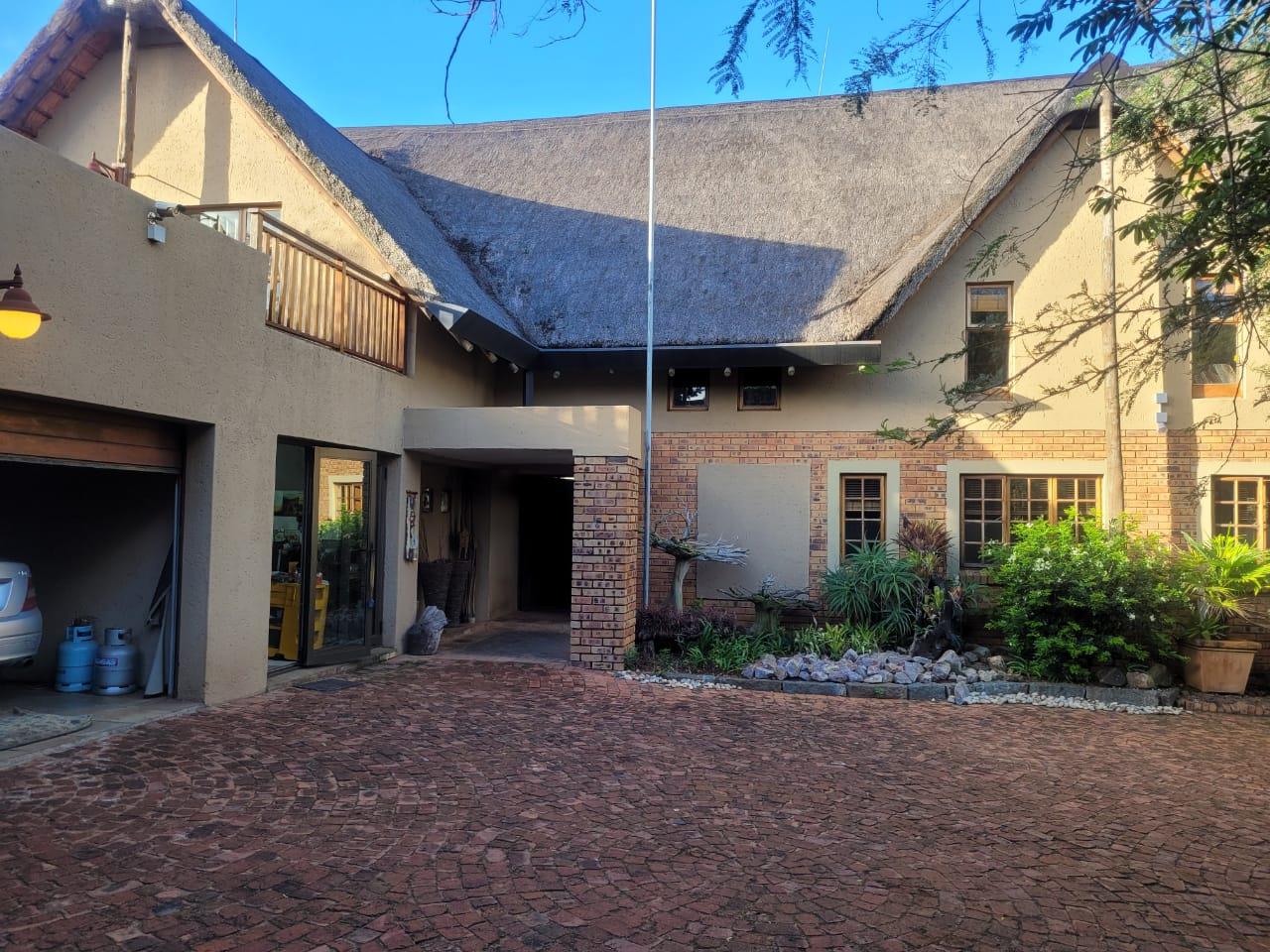 4 Bedroom Farm for Sale - Gauteng
